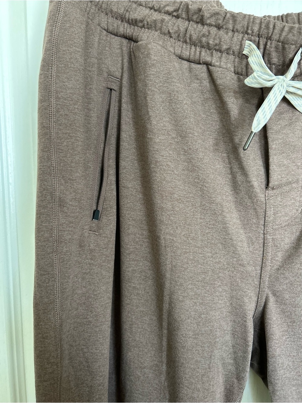Vuori Men's Dark Brown Drawstring Joggers - Picture 5 of 15